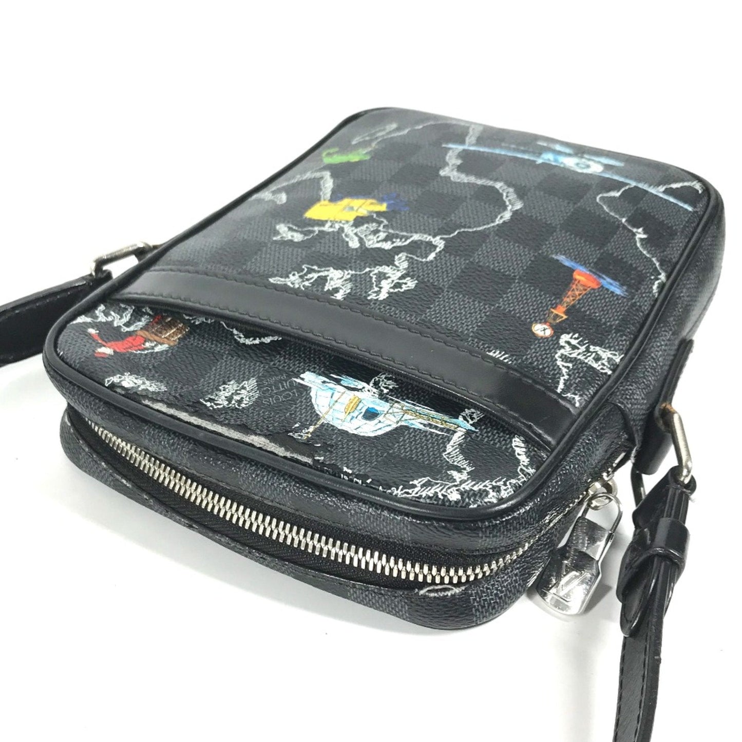 Louis Vuitton Black Other Shoulder Bag