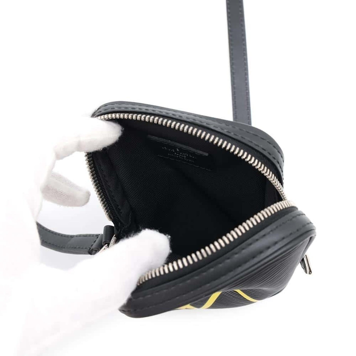 Louis Vuitton Noir Epi Leather Shoulder Bag