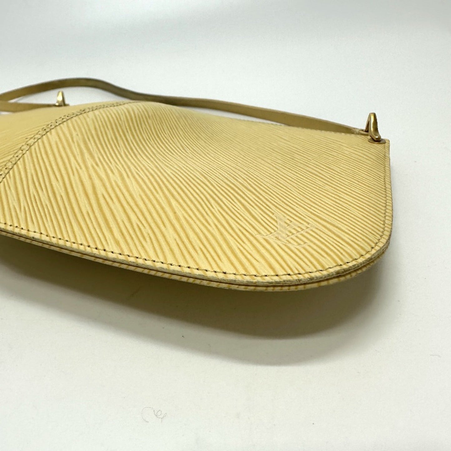 Louis Vuitton Beige Leather Shoulder Bag