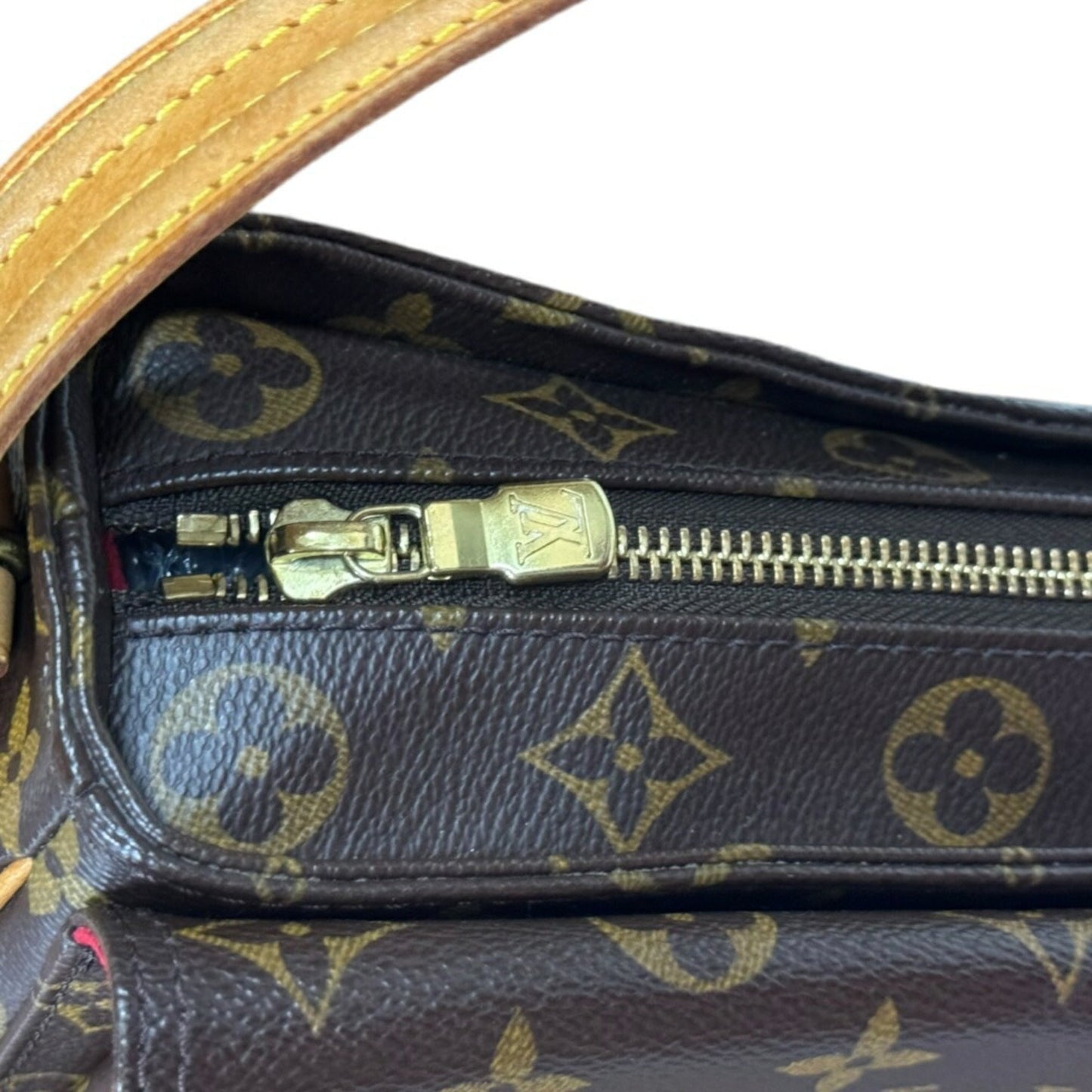 Louis Vuitton Monogram Brown Monogram Monogram Shoulder Bag