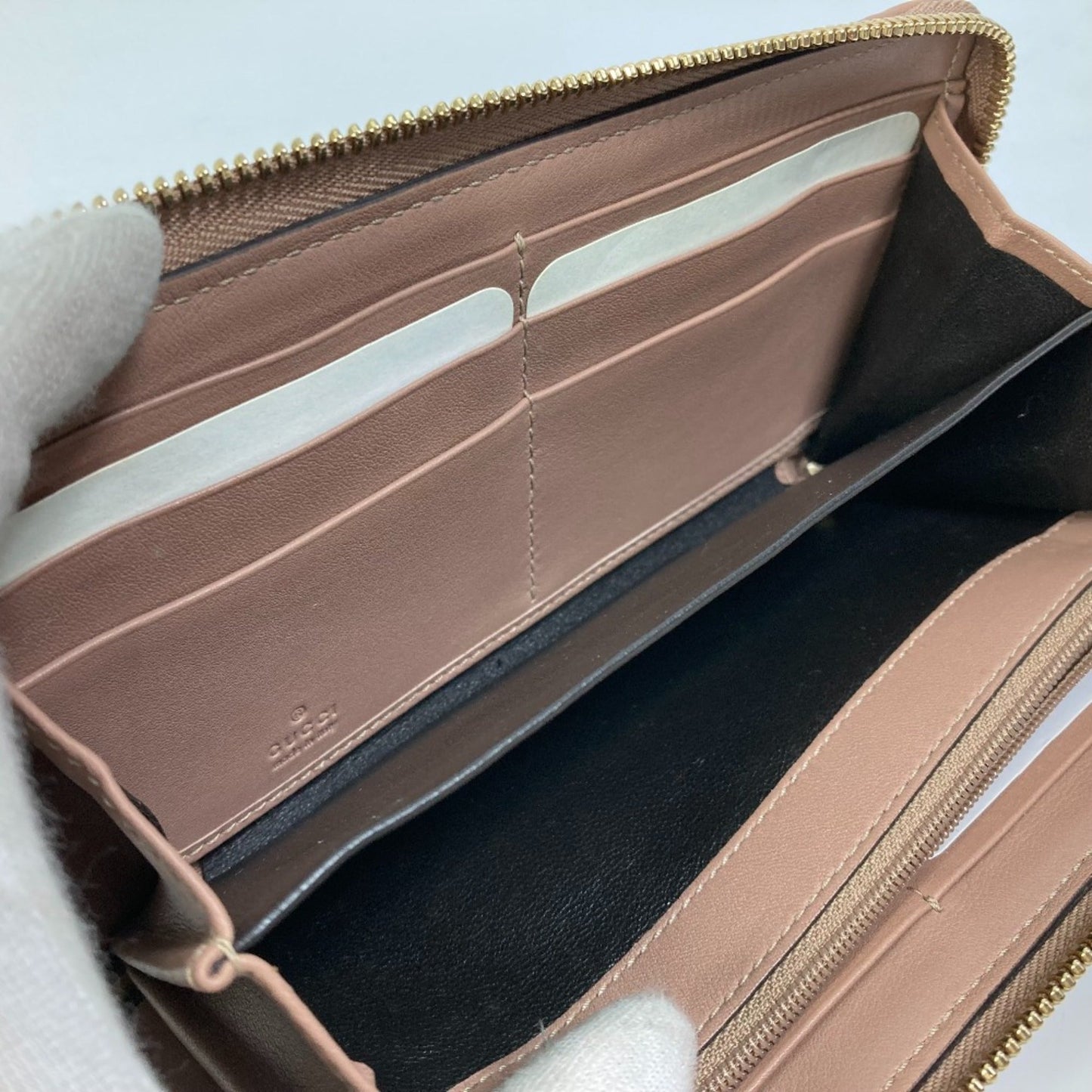 Gucci Pink Leather Long Wallet (Bi-Fold)
