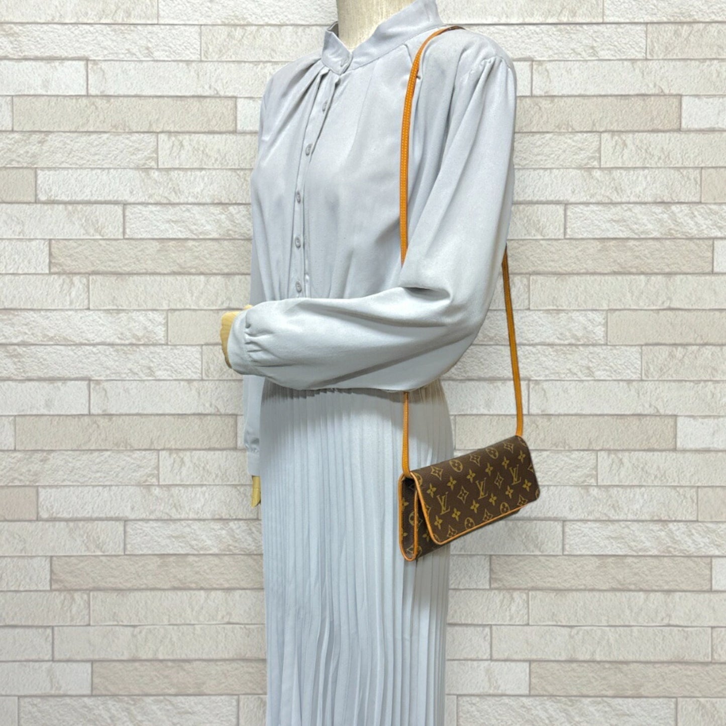 Louis Vuitton Brown Monogram Pochette Shoulder Bag