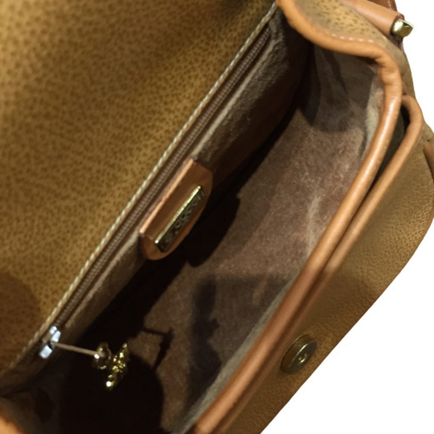 Gucci Camel Leather Shoulder Bag