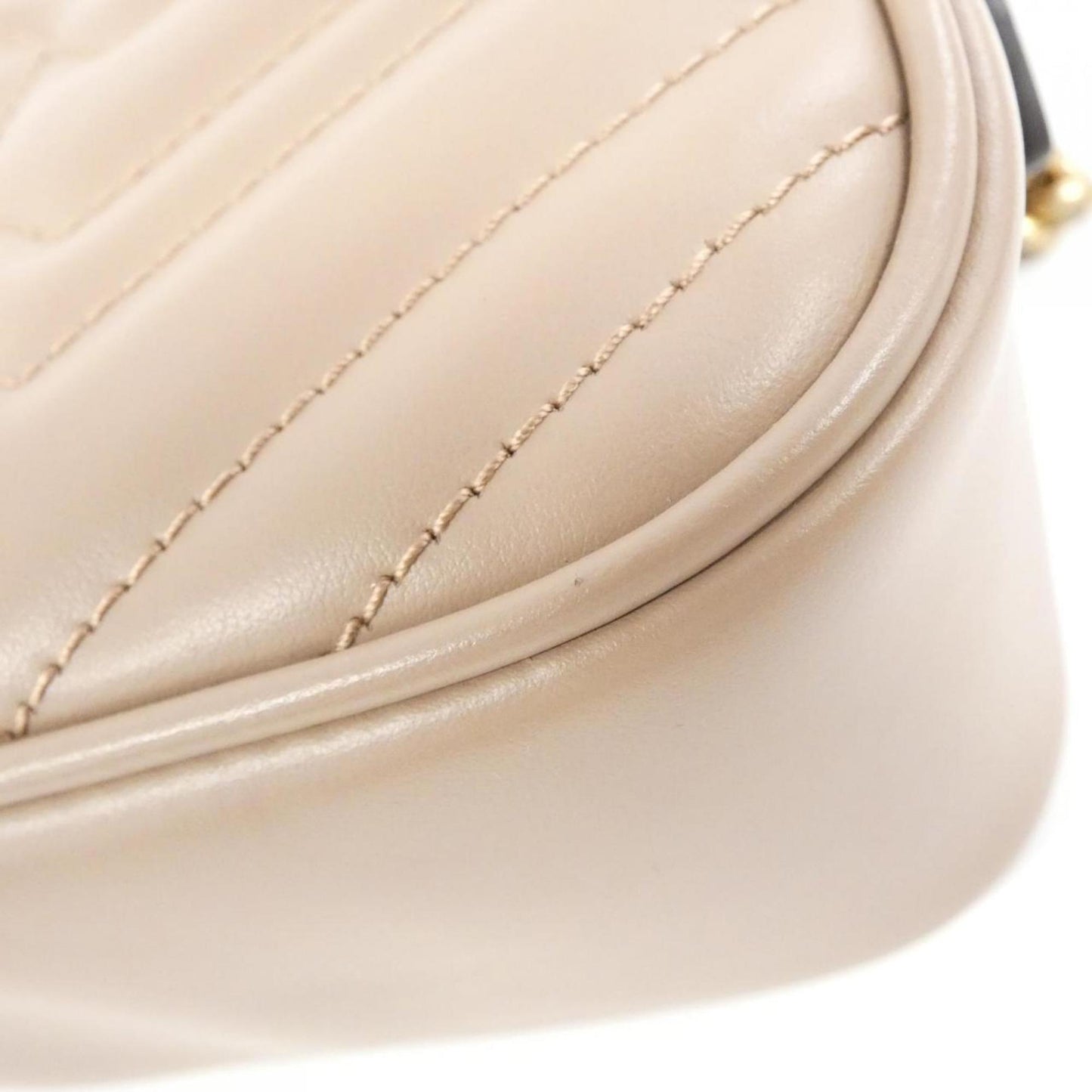 Gucci Gg Marmont Gold Quilting Shoulder Bag