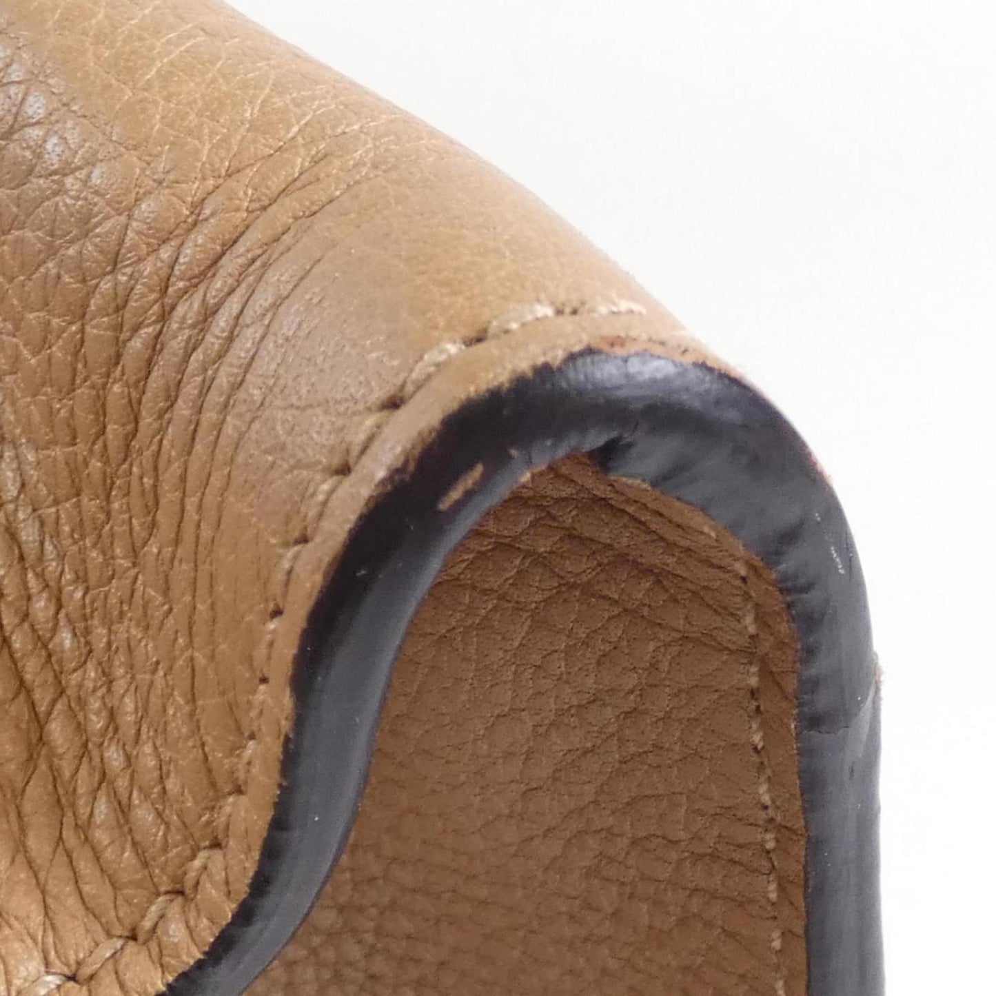 Gucci Beige Leather Handbag