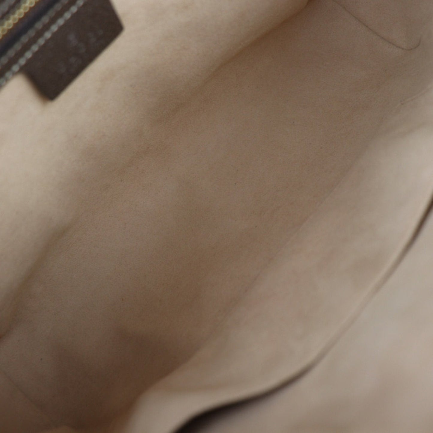 Gucci Beige Gg Supreme Leather Shoulder Bag