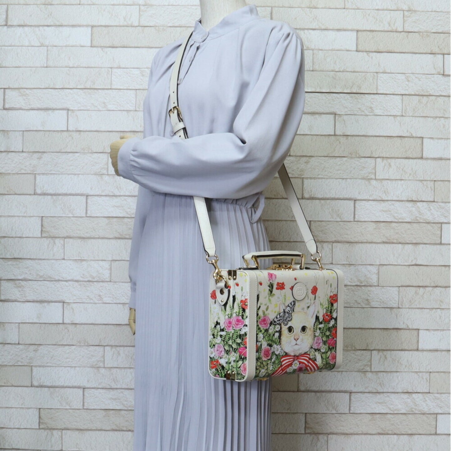 Gucci Daily Multi-Color White Leather Shoulder Bag