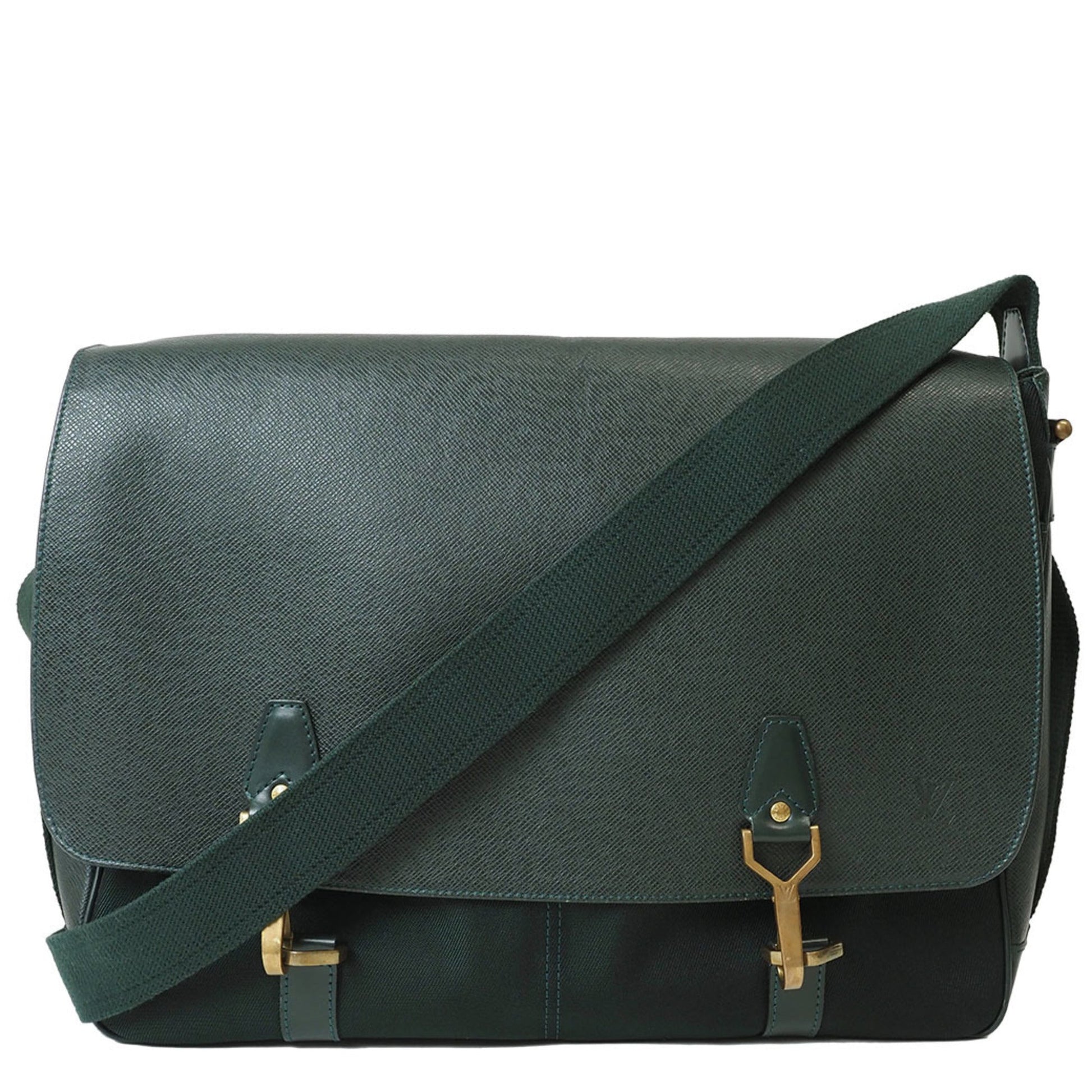 Louis Vuitton Taiga Episea Taiga Leather Shoulder Bag ()