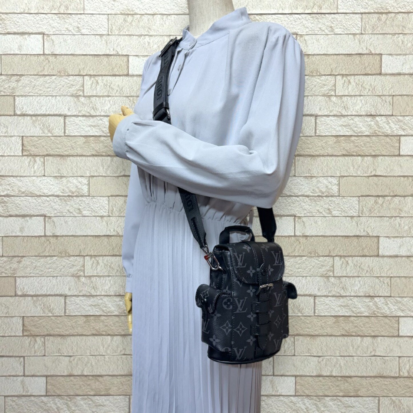 Louis Vuitton Black Monogram Eclipse Shoulder Bag