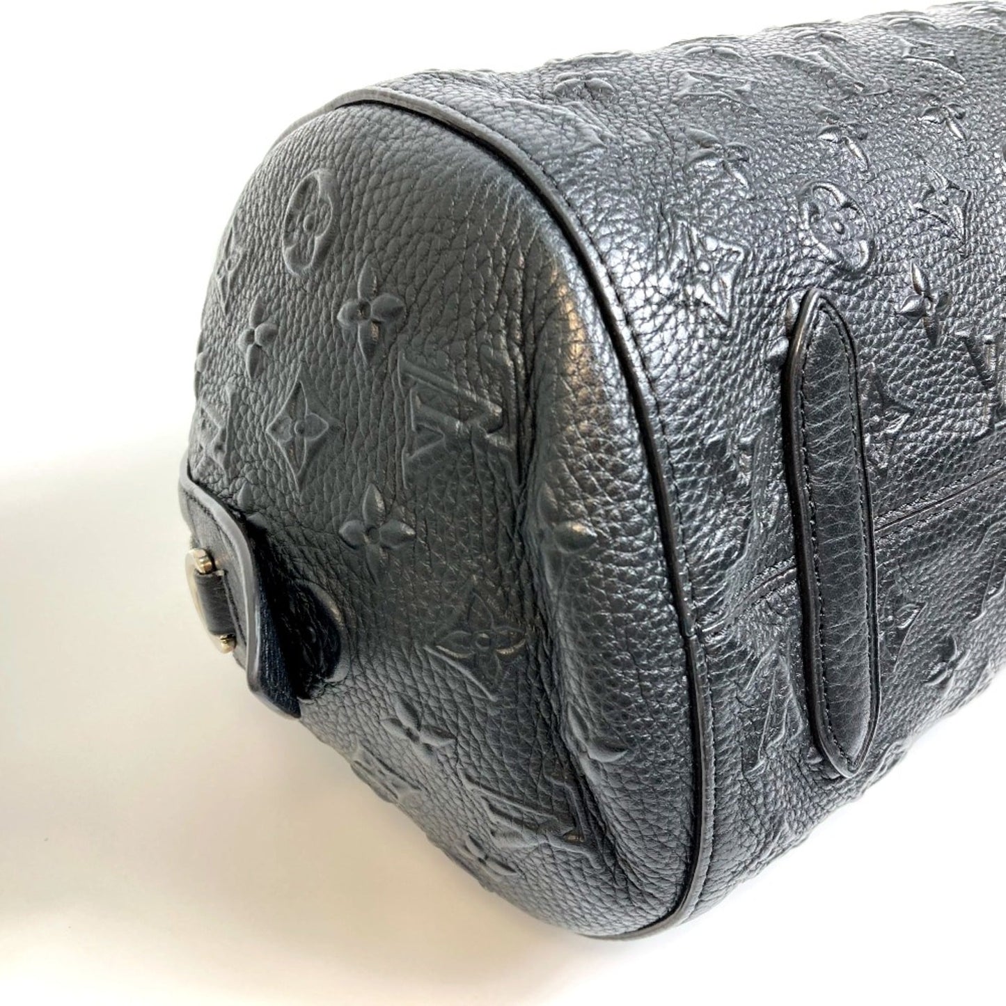 Louis Vuitton Black Leather Shoulder Bag
