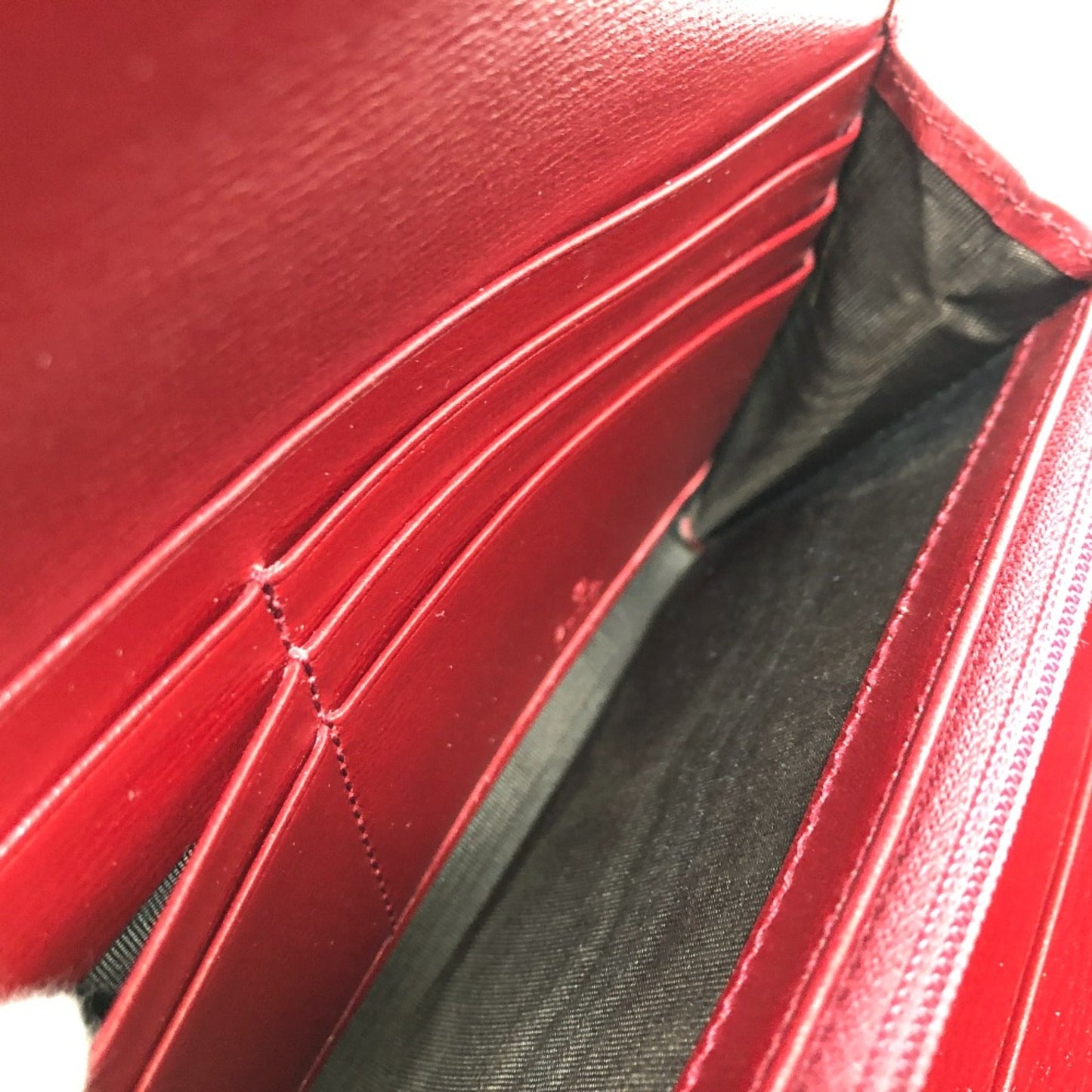 Gucci Red Leather Wallet (Bi-Fold)