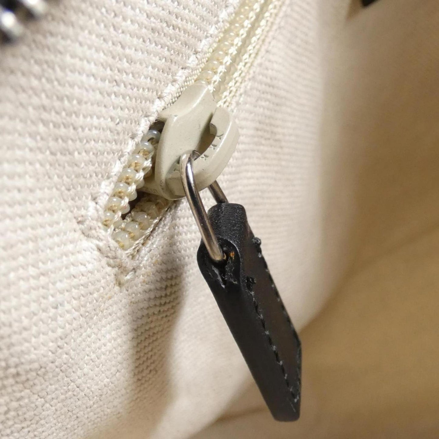 Gucci Black Nylon Shoulder Bag