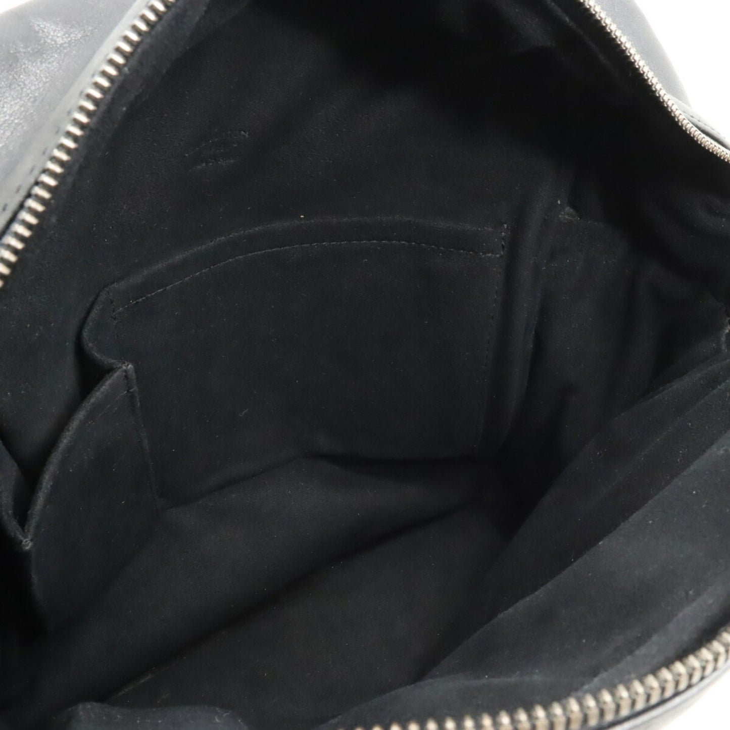 Louis Vuitton Noir Leather Shoulder Bag