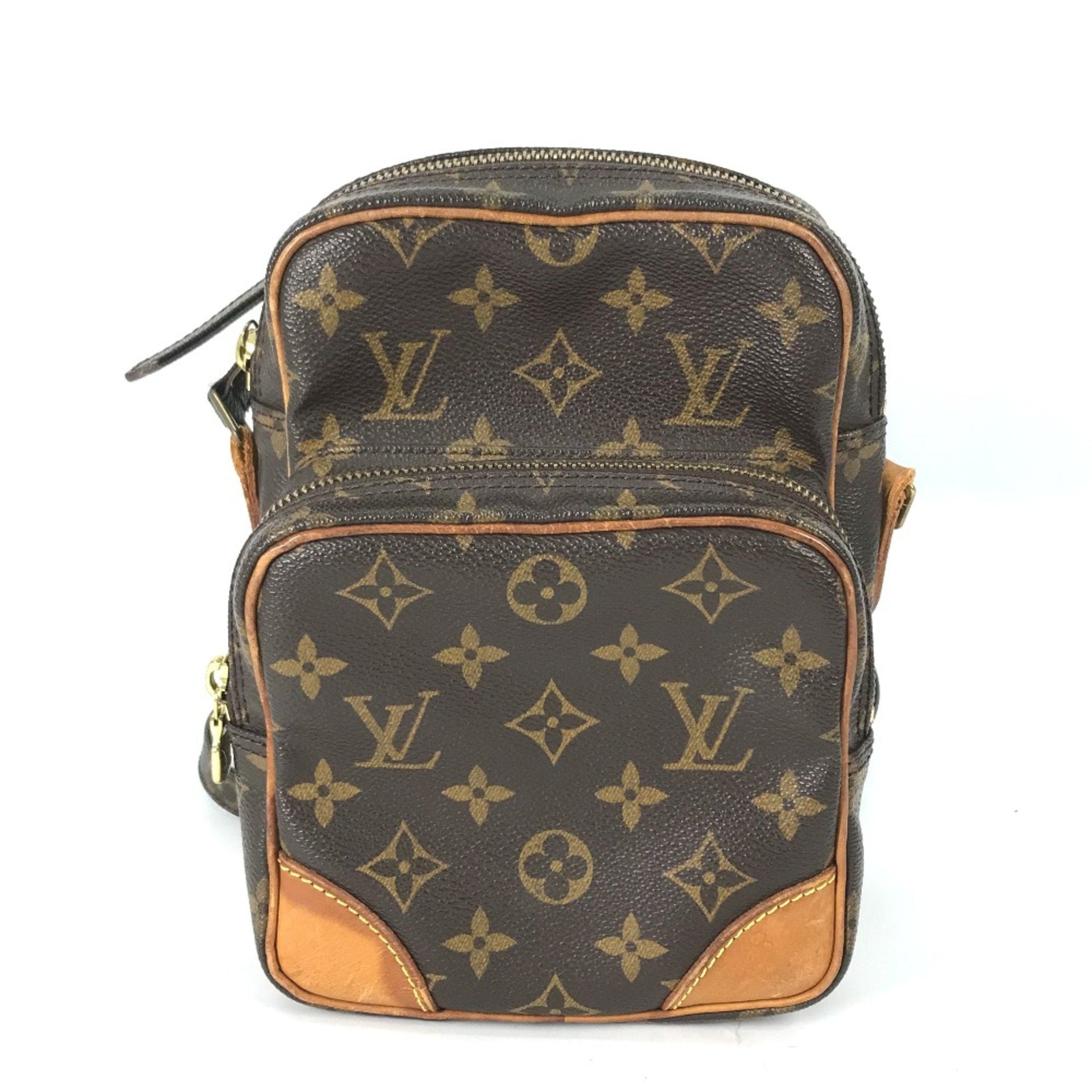 Louis Vuitton Brown Other Shoulder Bag ()