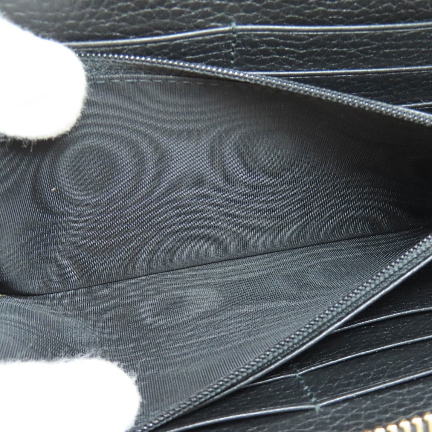 Gucci Black Leather Long Wallet (Bi-Fold)