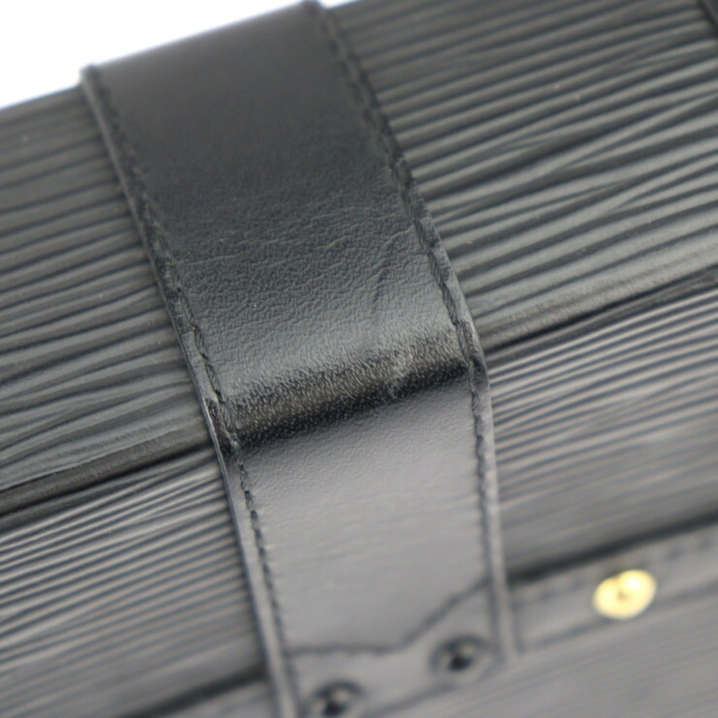 Louis Vuitton Black Epi Leather Leather Shoulder Bag