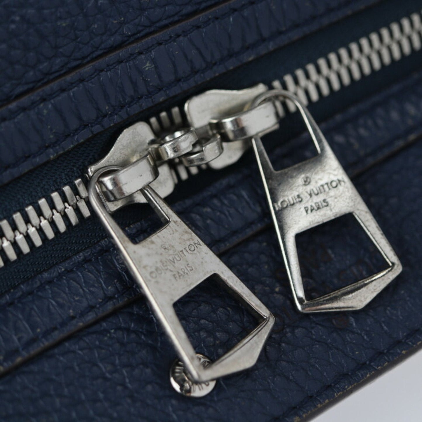 Louis Vuitton Navy Leather Messenger Bag Shoulder Bag