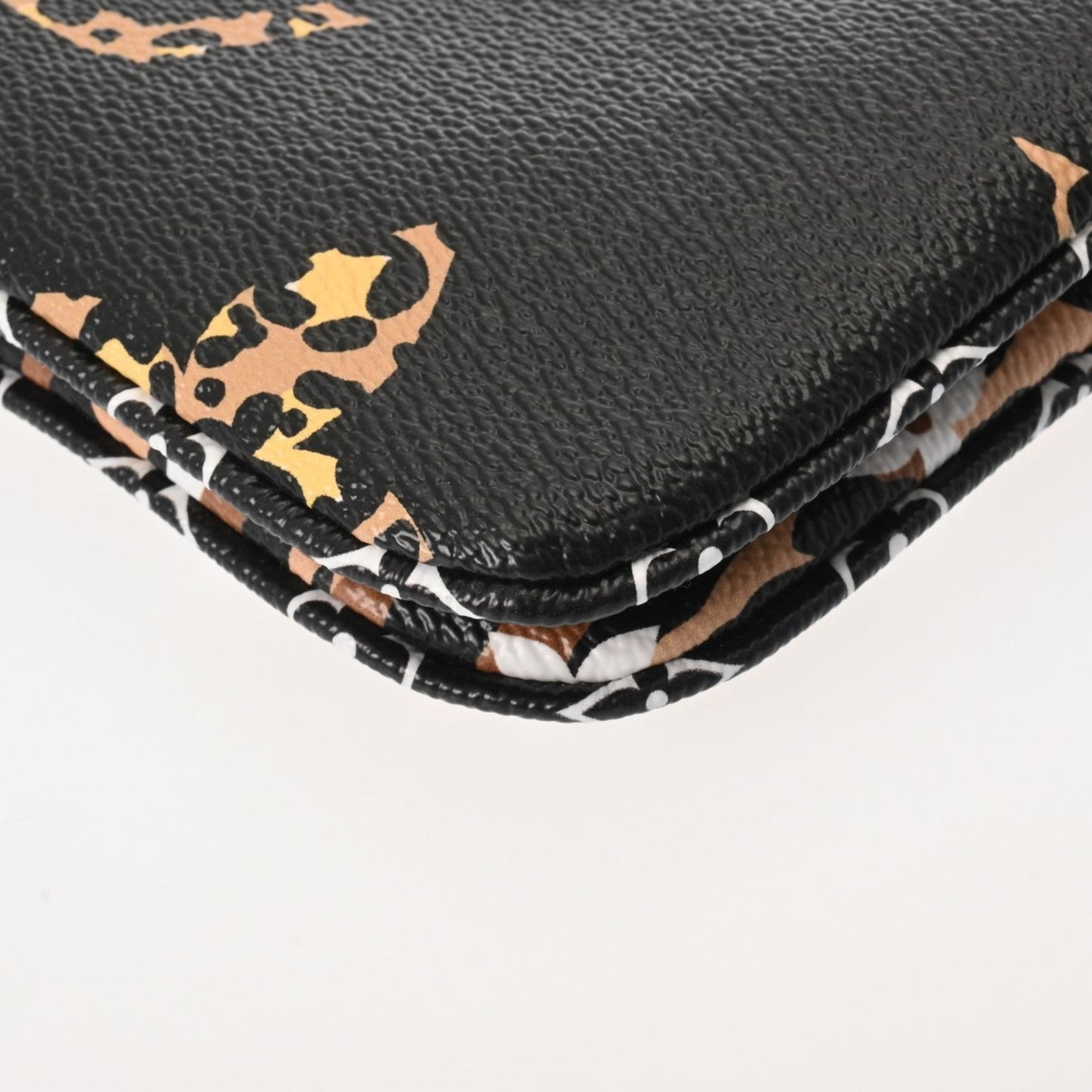 Louis Vuitton Black Brown Monogram Monogram Pochette Shoulder Bag