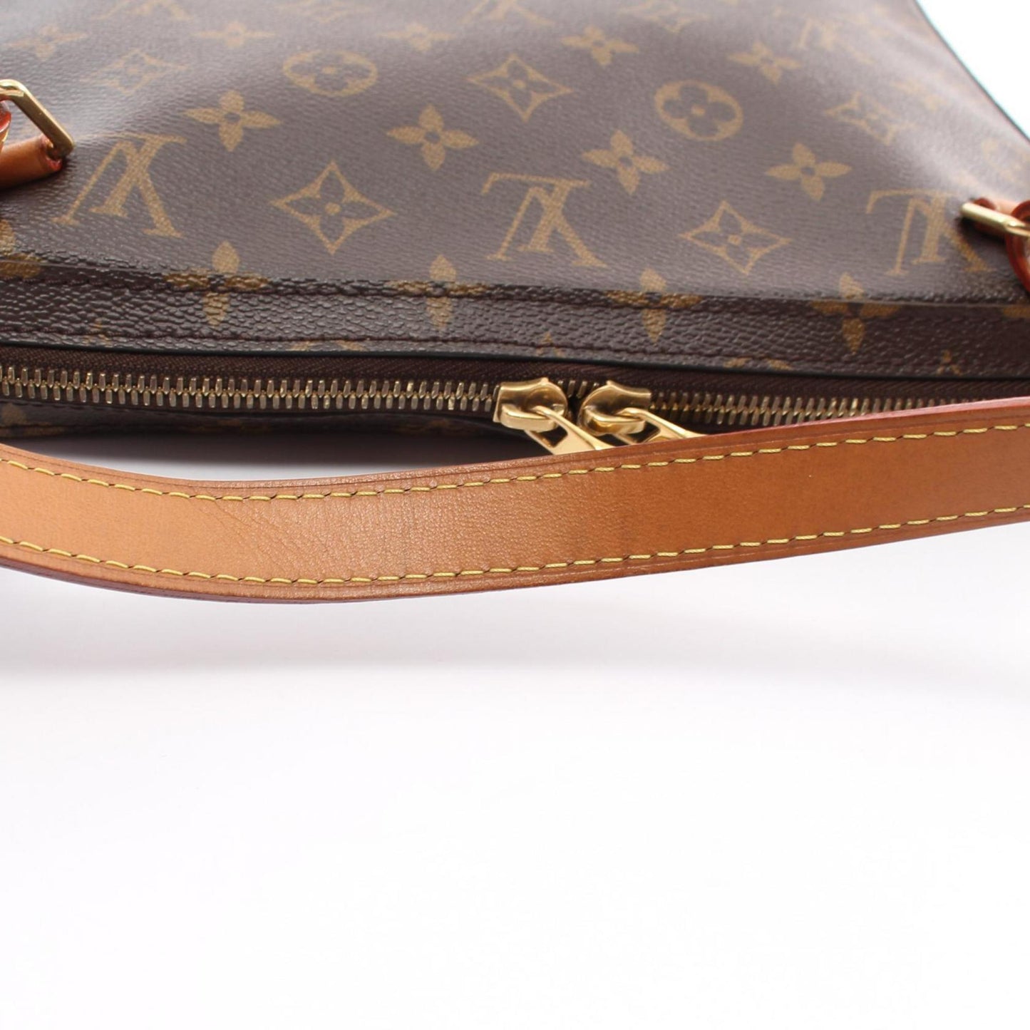 Louis Vuitton Brown Monogram Monogram Leather Shoulder Bag