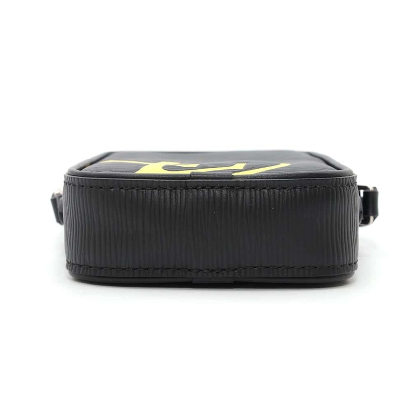 Louis Vuitton Noir Epi Leather Shoulder Bag