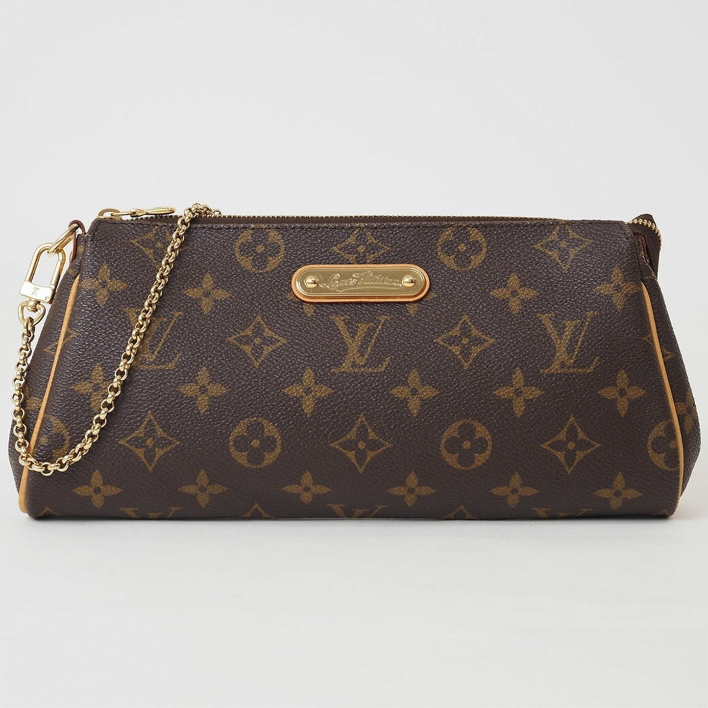 Louis Vuitton Monogram Monogram Monogram Pochette Shoulder Bag ()