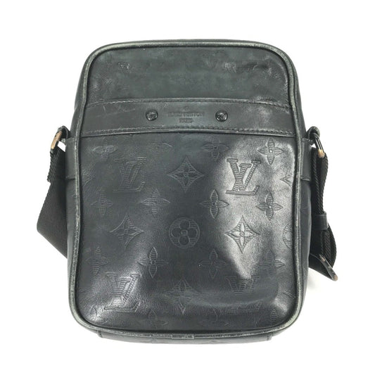 Louis Vuitton Black Leather Shoulder Bag ()