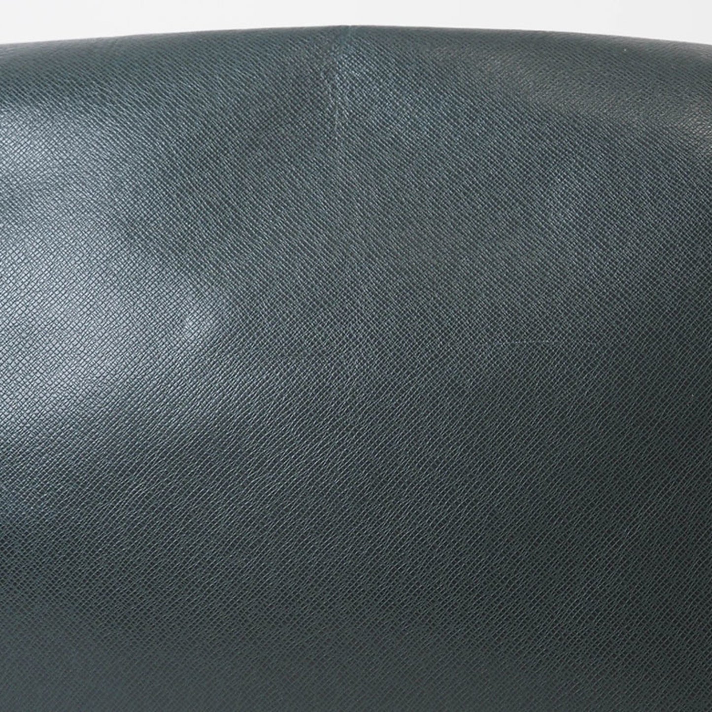 Louis Vuitton Taiga Episea Green Taiga Leather Shoulder Bag