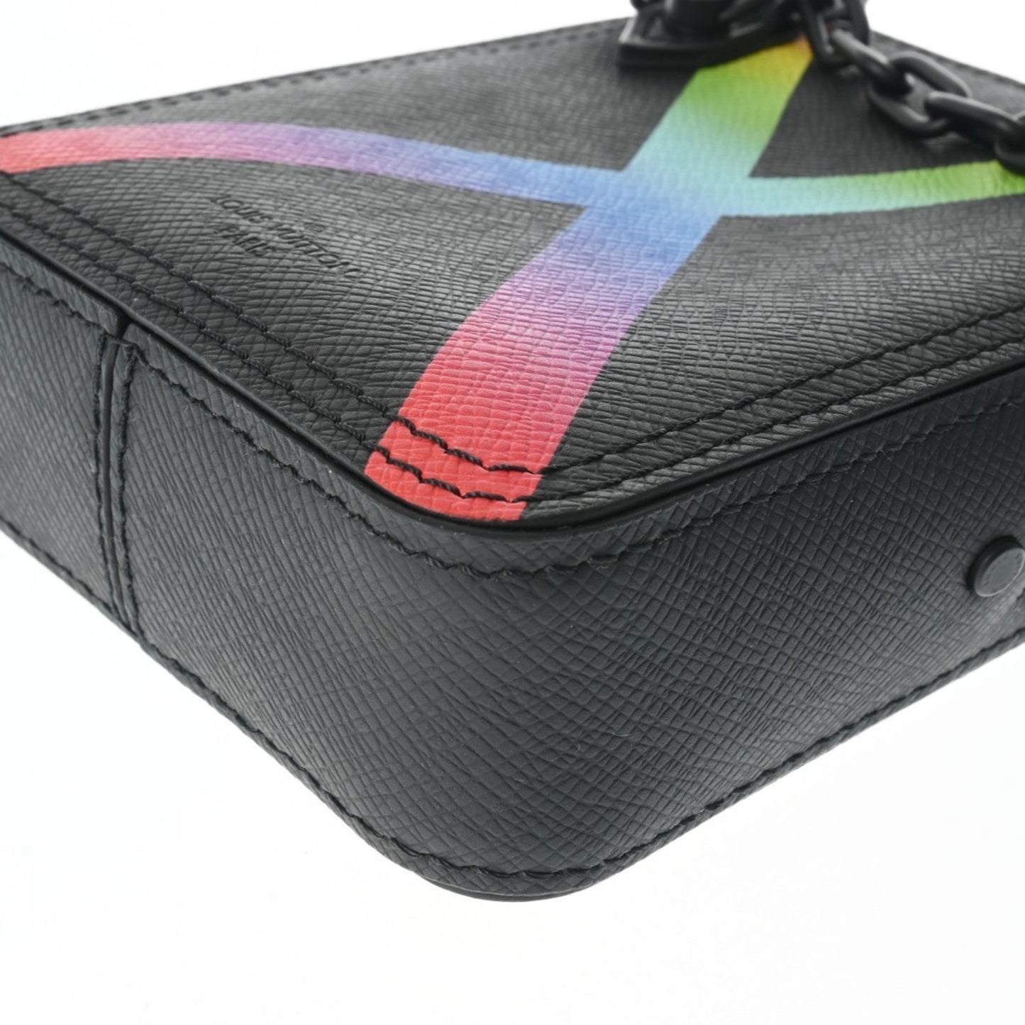 Louis Vuitton Noir Leather Shoulder Bag