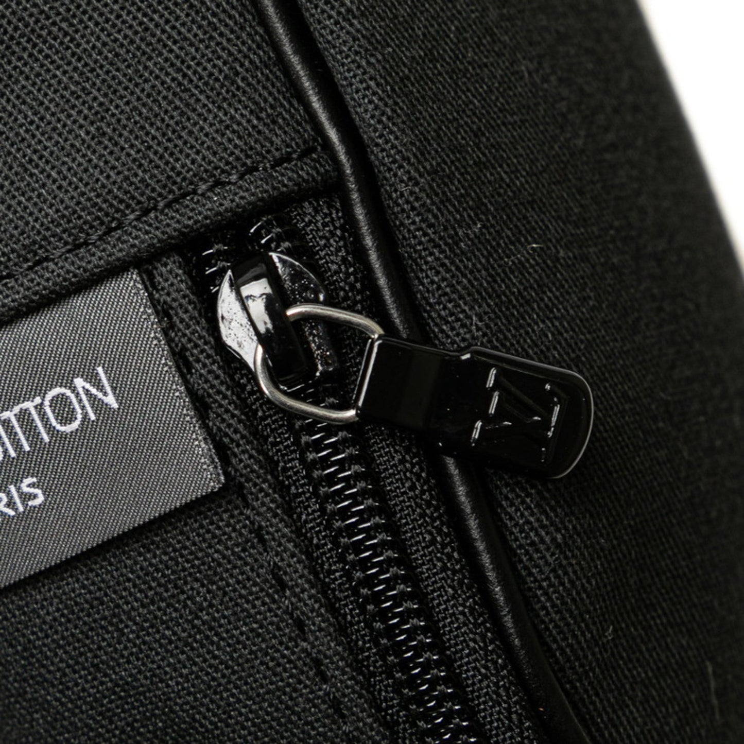 Louis Vuitton Ardoise Black Leather Shoulder Bag