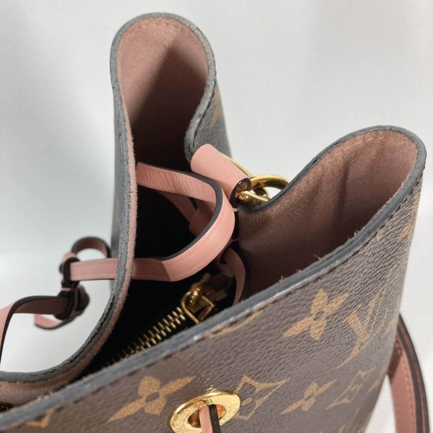 Louis Vuitton Pink Other Shoulder Bag