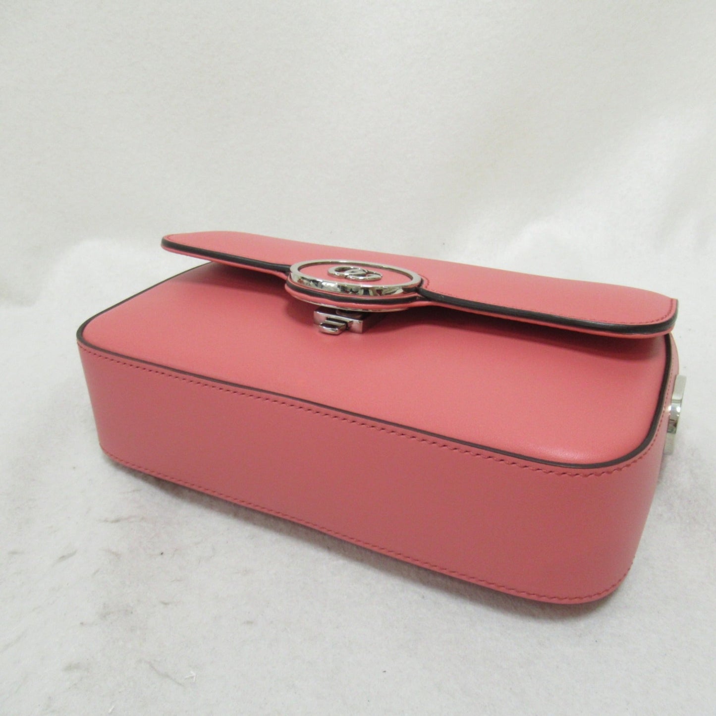 Gucci Pink Leather Shoulder Bag