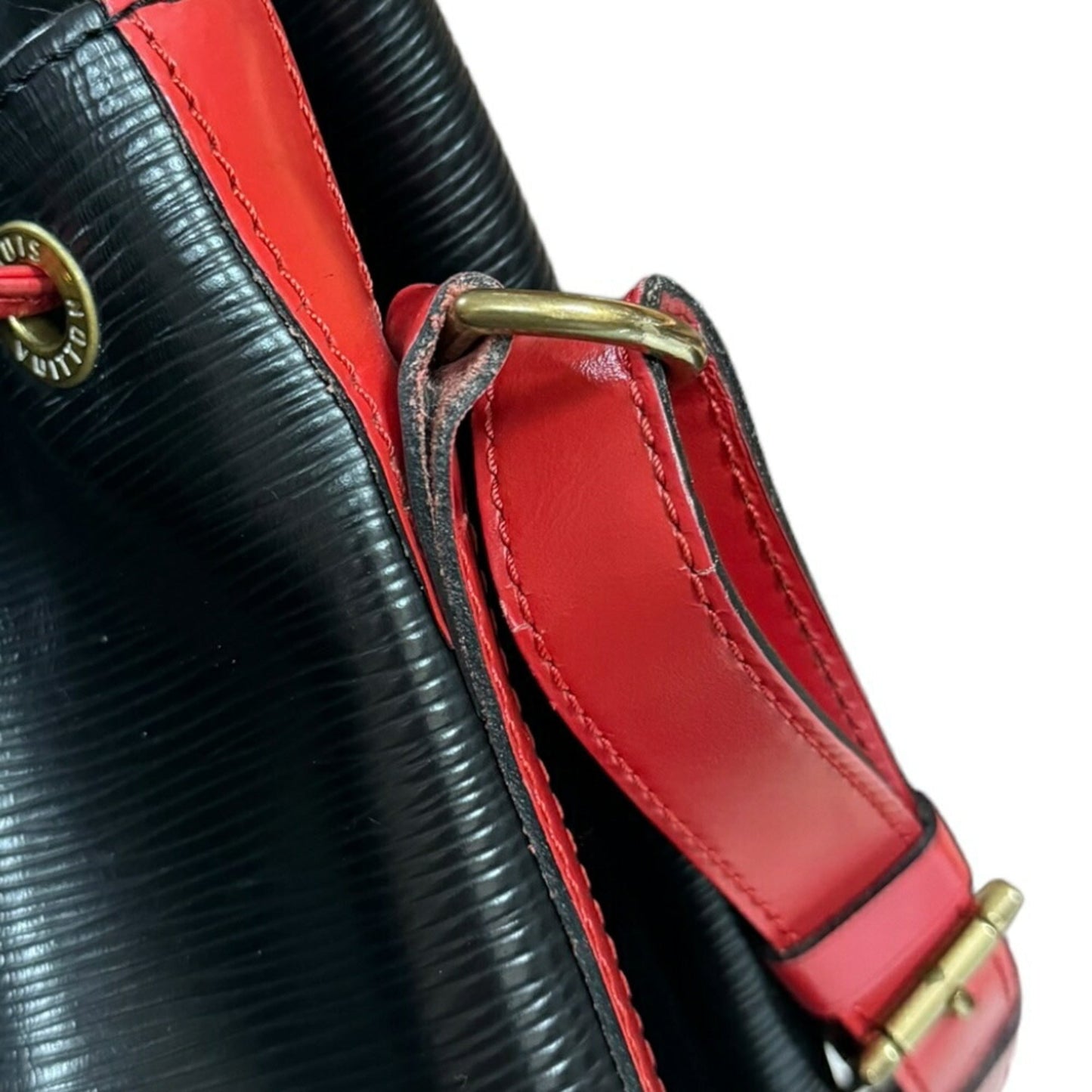 Louis Vuitton Black Red Color Epi Leather Shoulder Bag