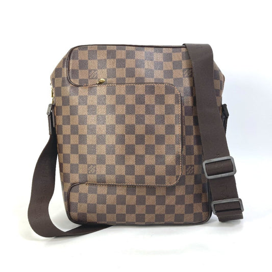 Louis Vuitton Brown Other Shoulder Bag ()
