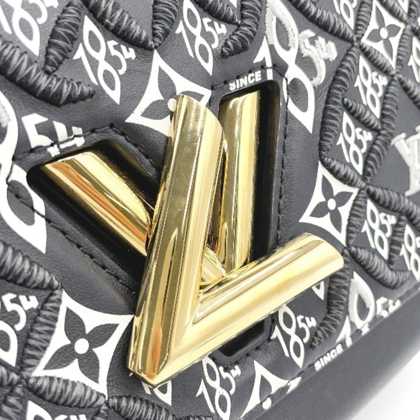 Louis Vuitton Black Leather Shoulder Bag