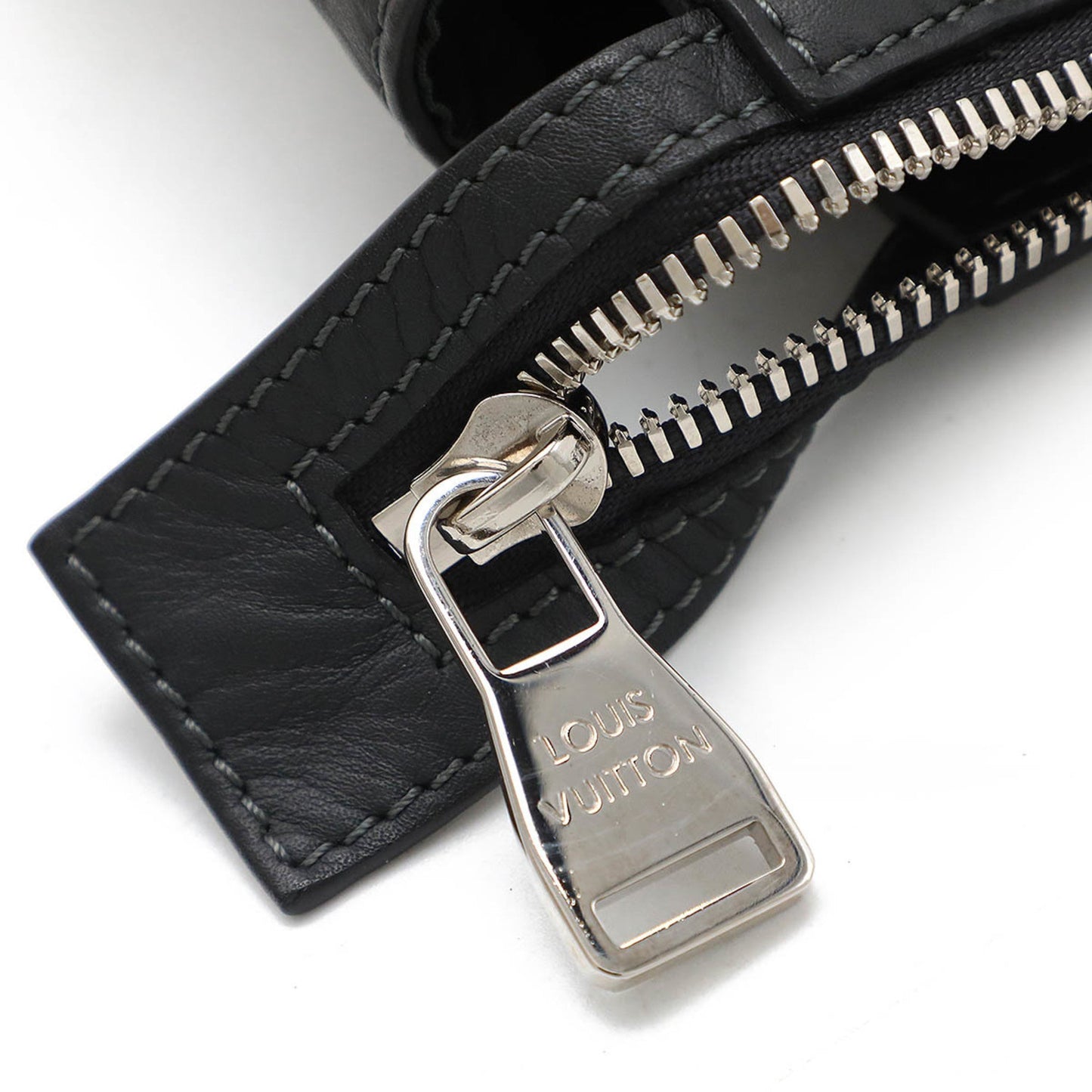 Louis Vuitton Gray Leather Shoulder Bag Tote Bag