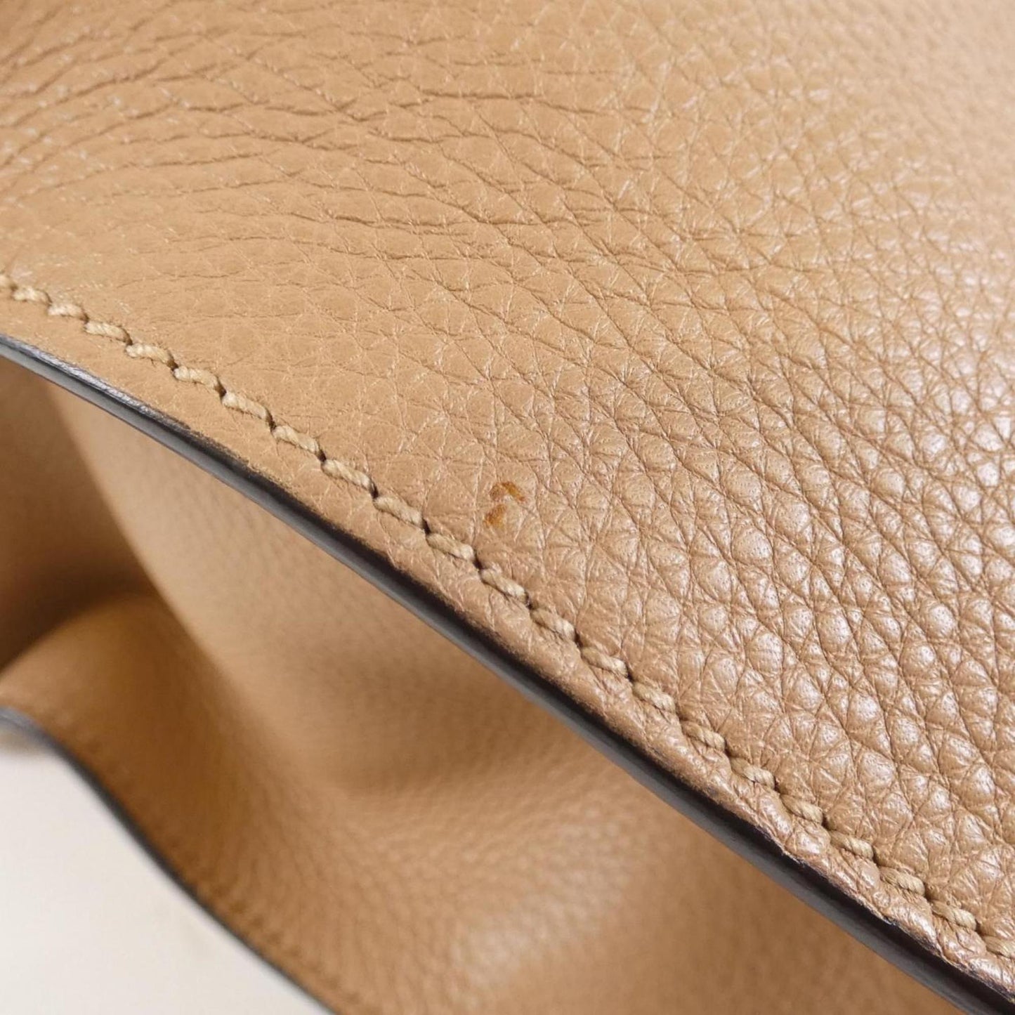 Gucci Beige Leather Handbag