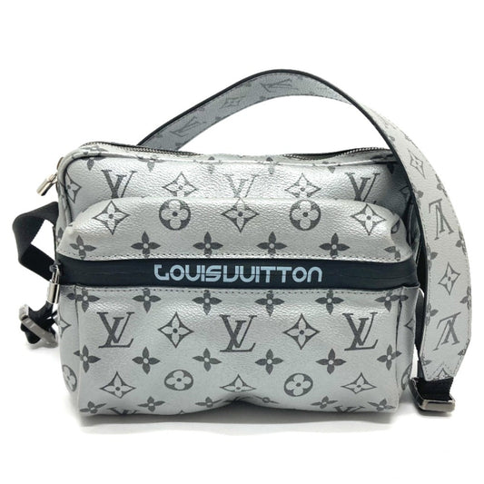 Louis Vuitton Silver Other Shoulder Bag ()