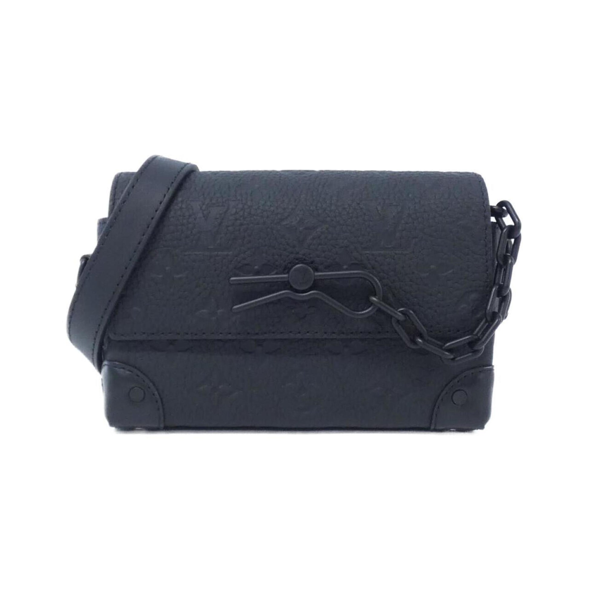 Louis Vuitton Black Leather Shoulder Bag ()