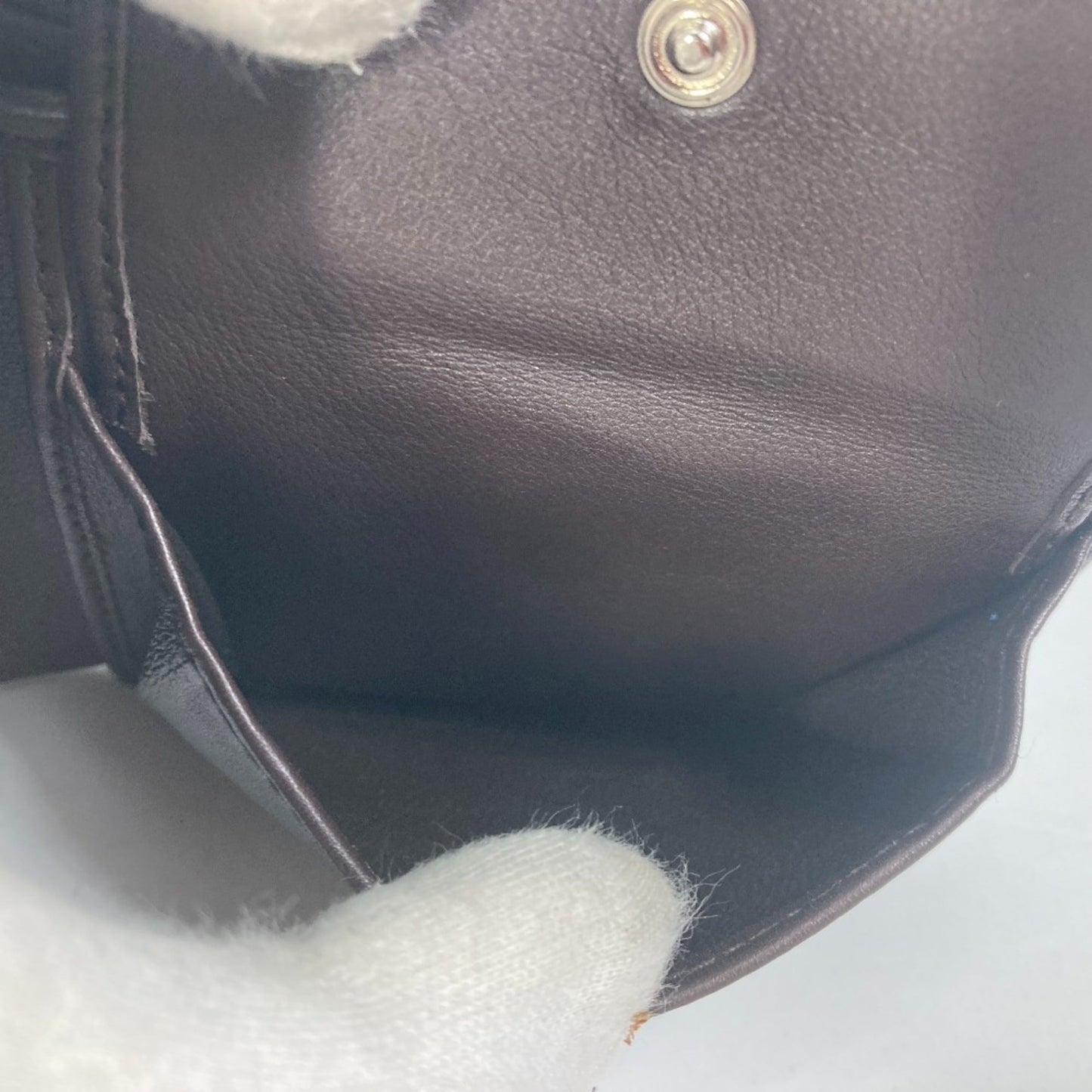 Gucci Beige Other Wallet (Bi-Fold)
