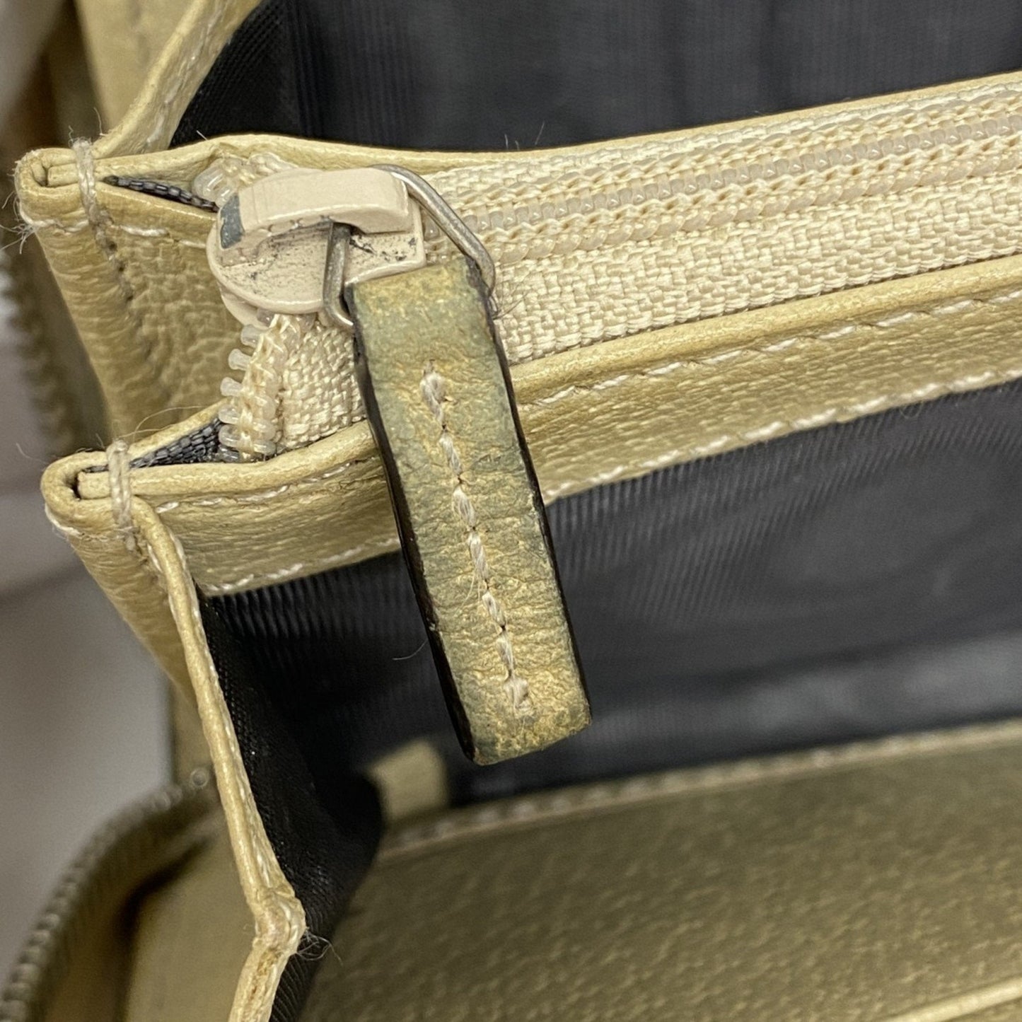 Gucci Beige Gray Nylon Canvas Long Wallet (Bi-Fold)