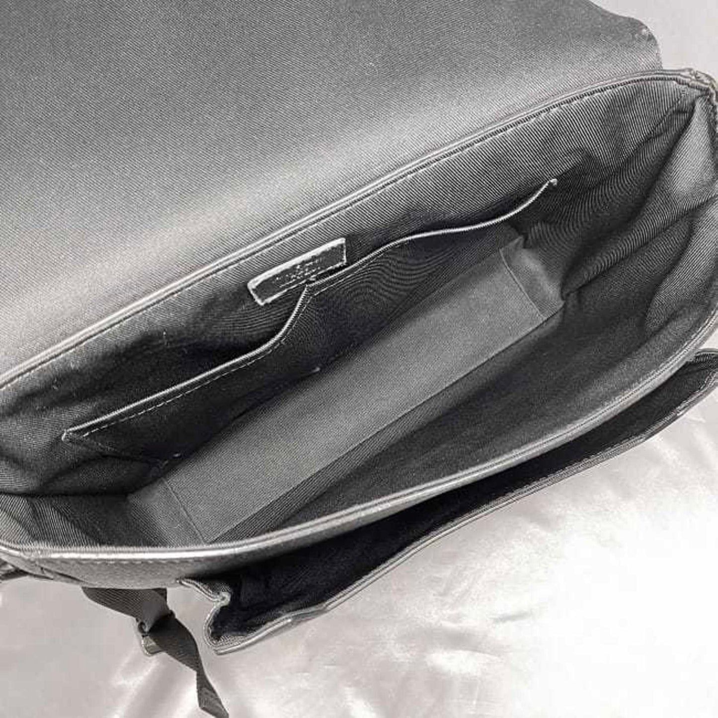 Louis Vuitton Taigarama Black Gray Monogram Eclipse Taigarama Shoulder Bag