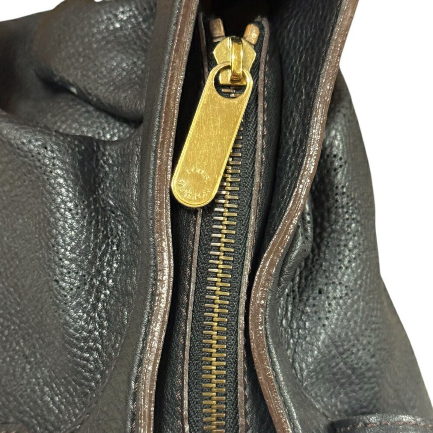 Louis Vuitton Mahina Black Noir Mahina Leather Shoulder Bag
