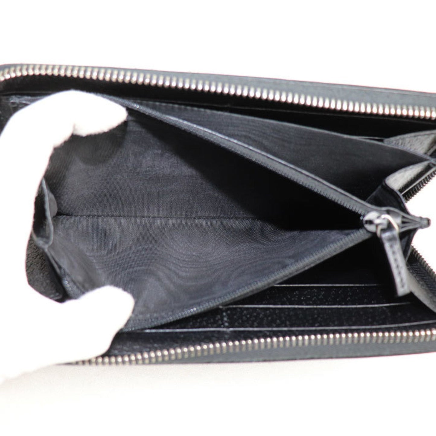 Gucci Black Leather Long Wallet (Bi-Fold)