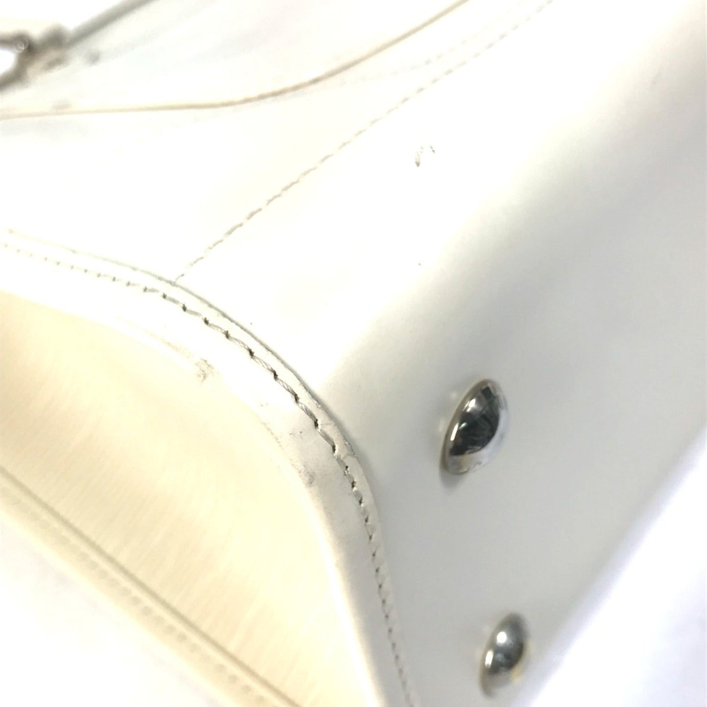 Louis Vuitton White Leather Shoulder Bag
