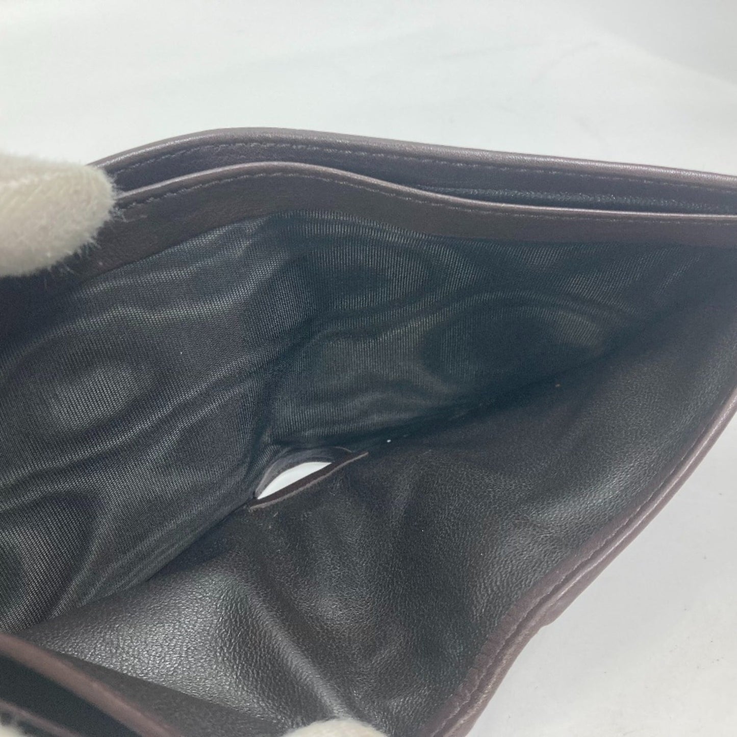 Gucci Beige Other Wallet (Bi-Fold)