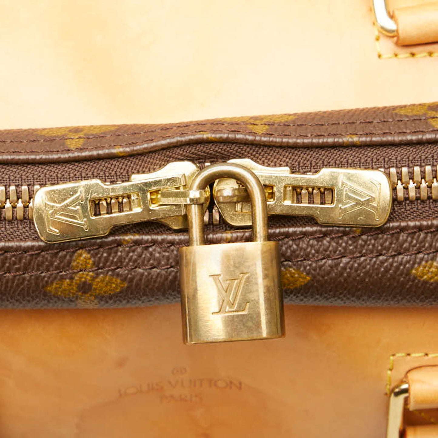 Louis Vuitton Brown Monogram Monogram Handbag Shoulder Bag
