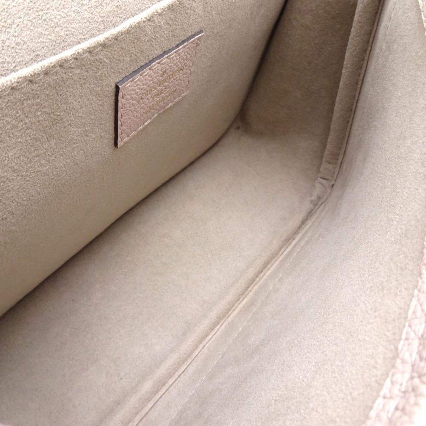 Louis Vuitton Grayish Leather Shoulder Bag