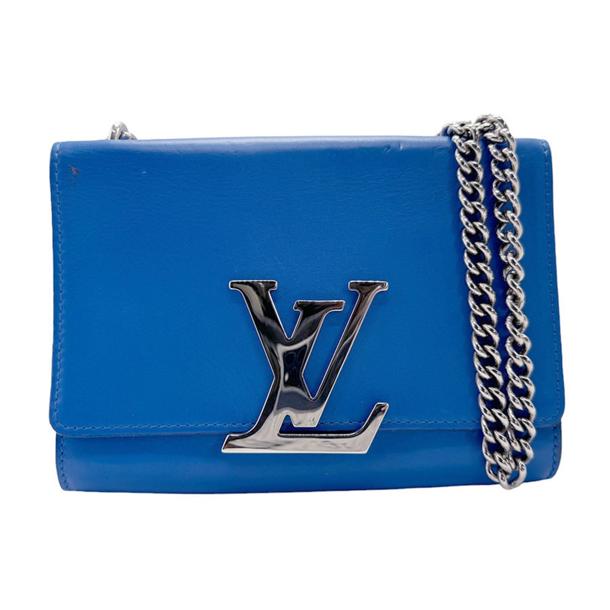 Louis Vuitton Blue Leather Pochette Shoulder Bag ()