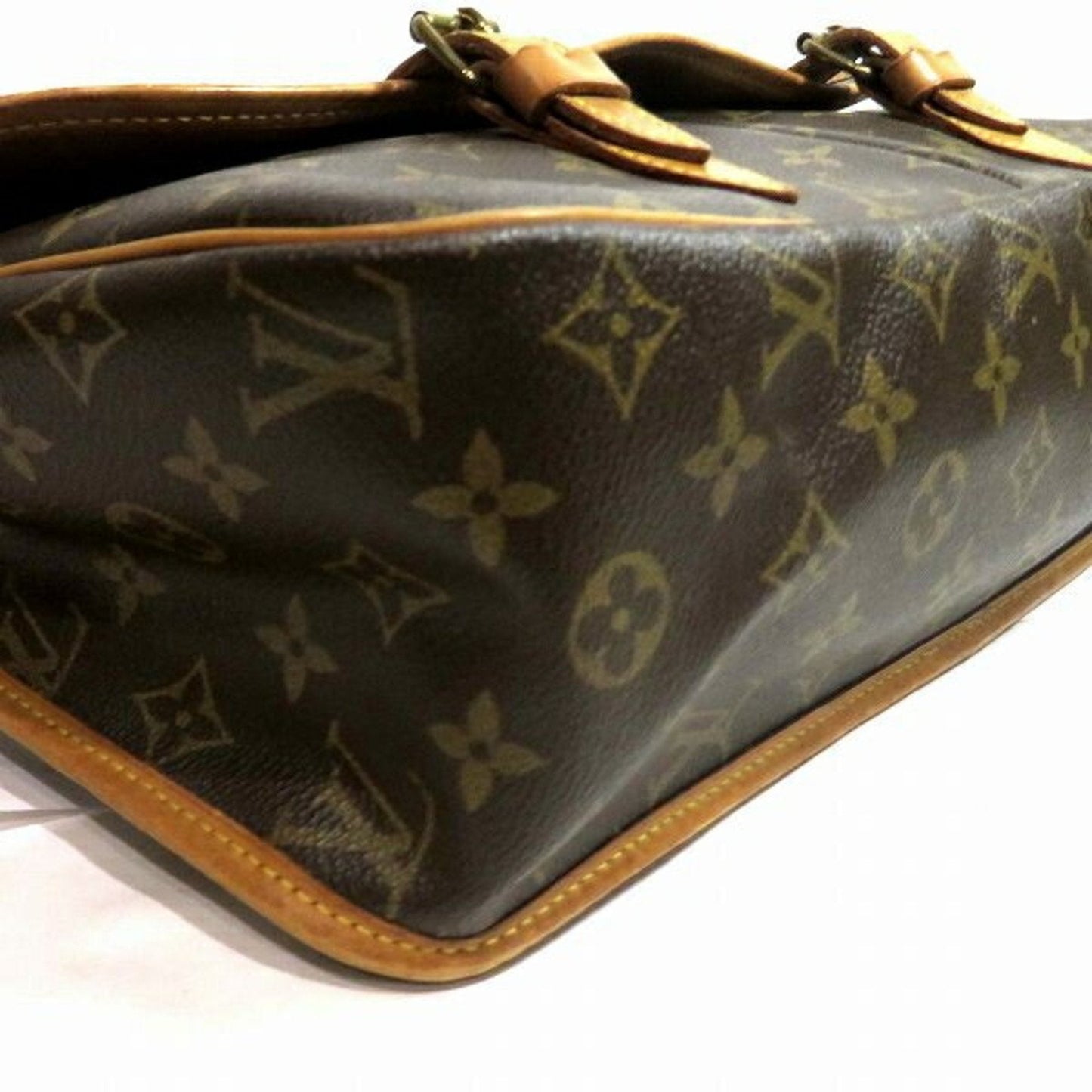 Louis Vuitton Brown Monogram Monogram Shoulder Bag