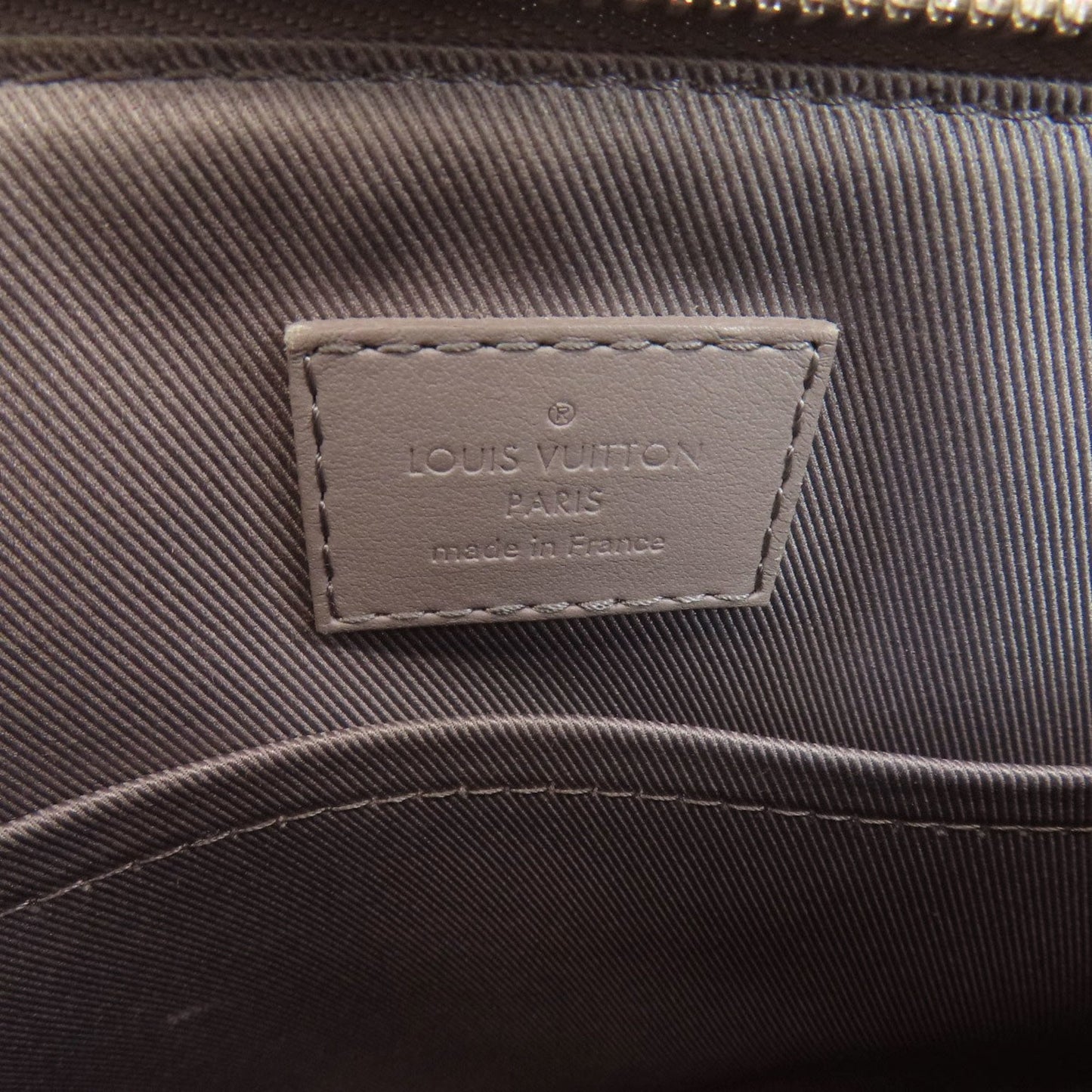 Louis Vuitton Gray Leather Shoulder Bag